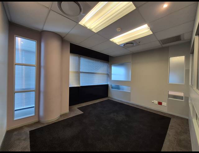 248M² OFFICE TO LET IN SANDTON CENTRAL